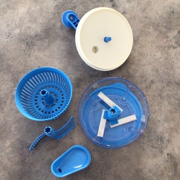 Tupperware QuickChef Chopper - Picture 2 of 3